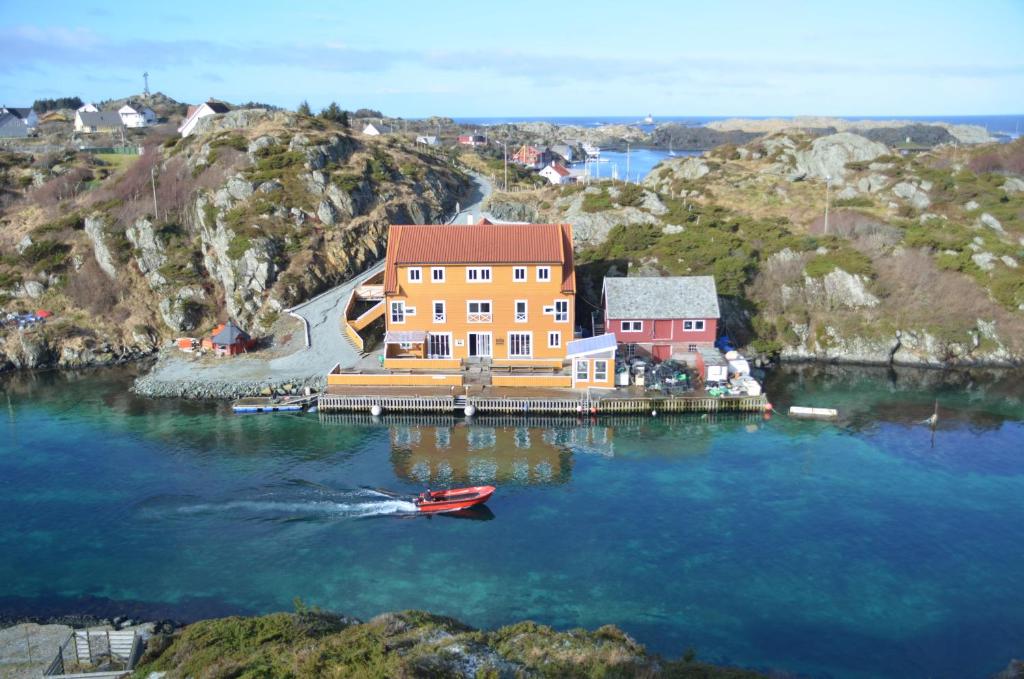 Fotografie z fotogalerie ubytování Røvær KulturHotell v destinaci Røvær