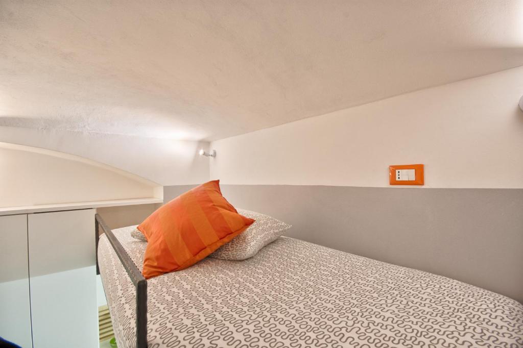 LittleAndCosy - One-Bedroom Apartment