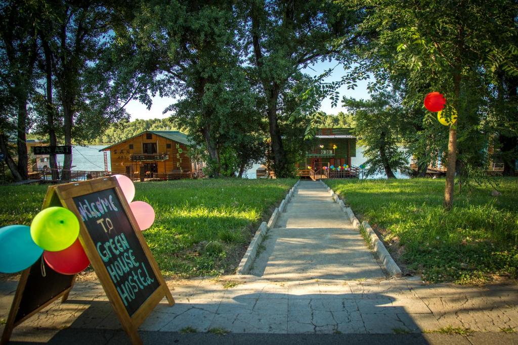 Zahrada ubytování Green House Hostel