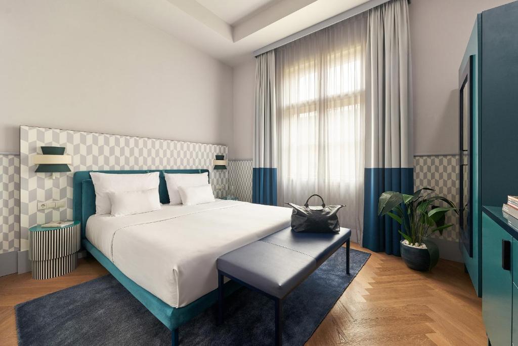 Falkensteiner Boutique Hotel Prague - 15