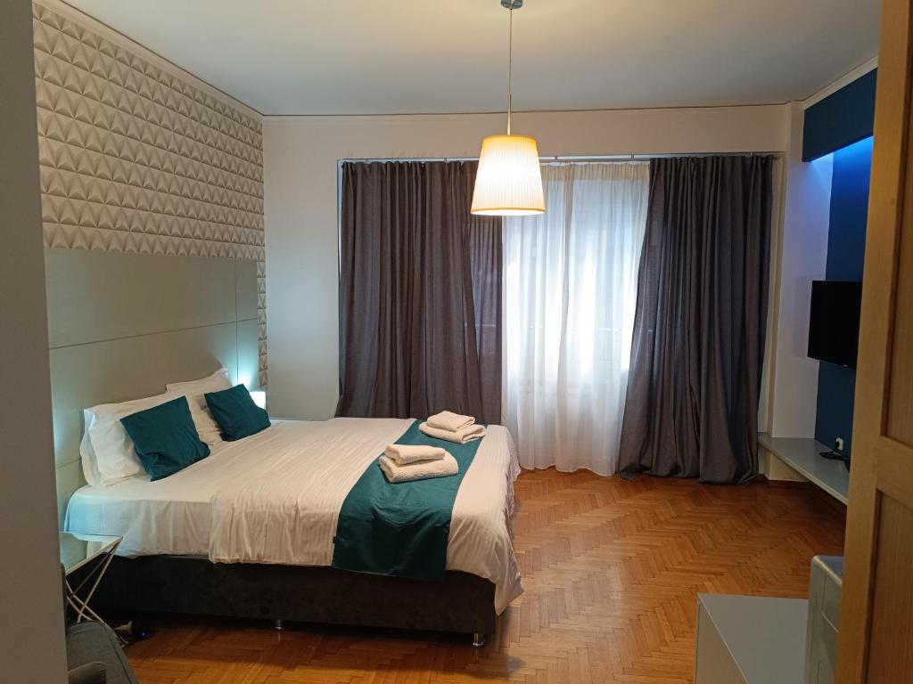 Plaka Hideaway Suite