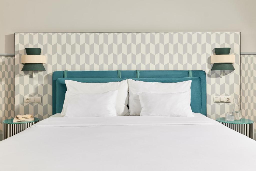 Falkensteiner Boutique Hotel Prague - 3