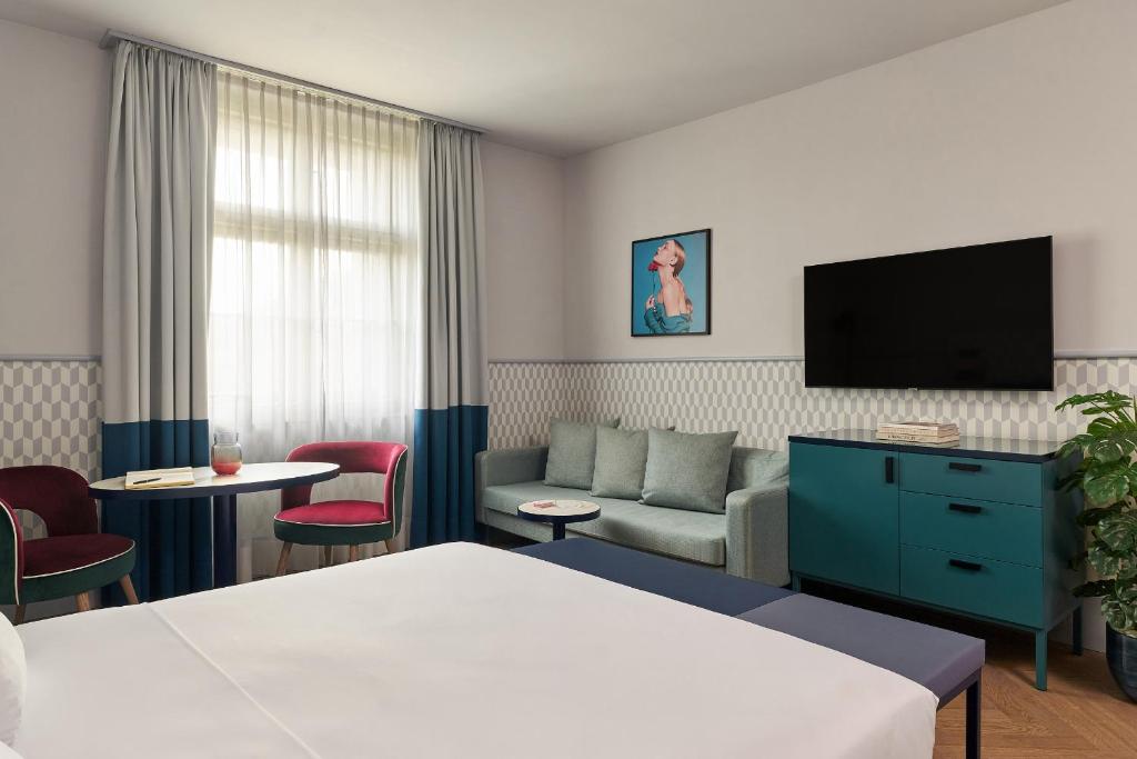 Falkensteiner Boutique Hotel Prague - 10