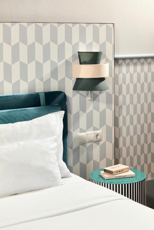 Falkensteiner Boutique Hotel Prague - 9