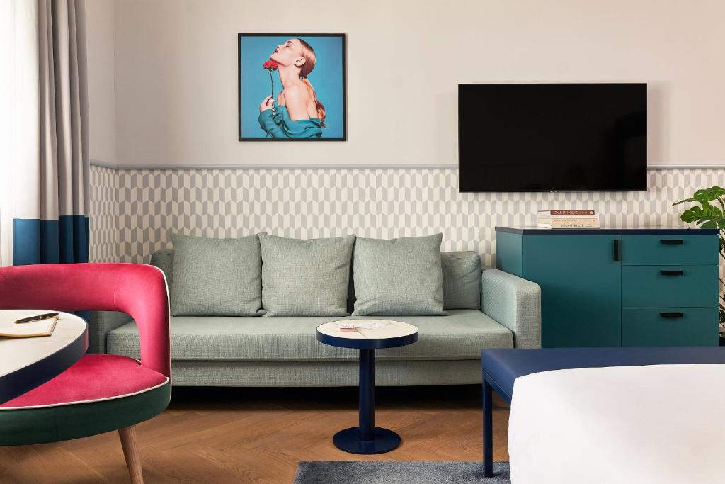 Falkensteiner Boutique Hotel Prague - 2