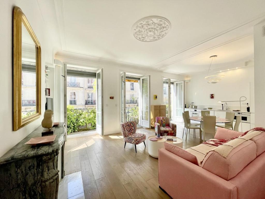 Parisian Home 2 bedrooms Montorgueil 090