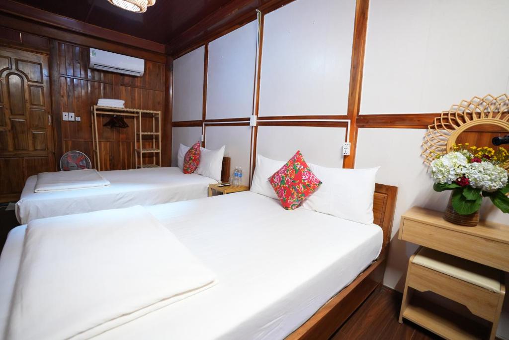 Woodstock Beach Camp - 11