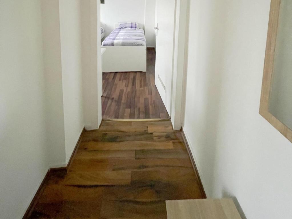 Apartment in Bochum - Two-Bedroom Apartment