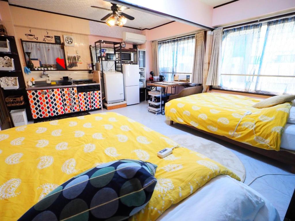 401 - Tokyo Ueno, 5 Min to Uguisudani Station, Entire Apartment for 4