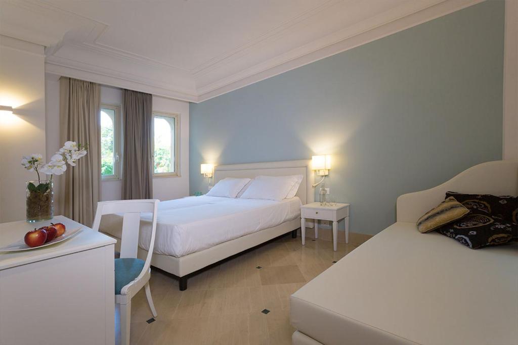 Hellenia Yachting Hotel & SPA - Chambre Triple Standarde