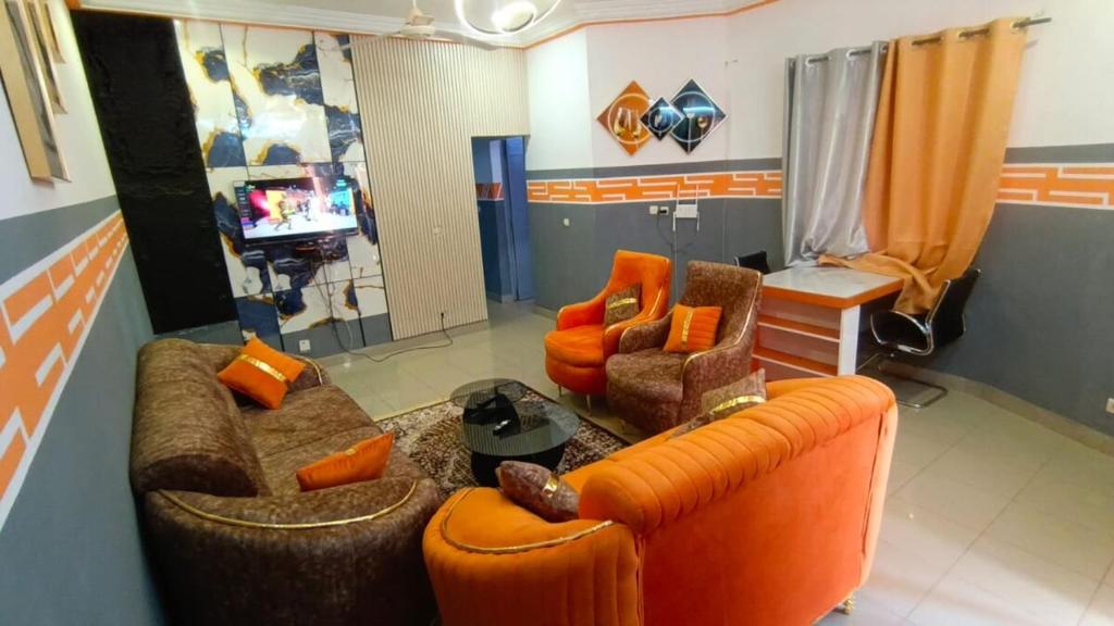 2 bedroom villa living room in Ouaga 2000 towards CNAMU