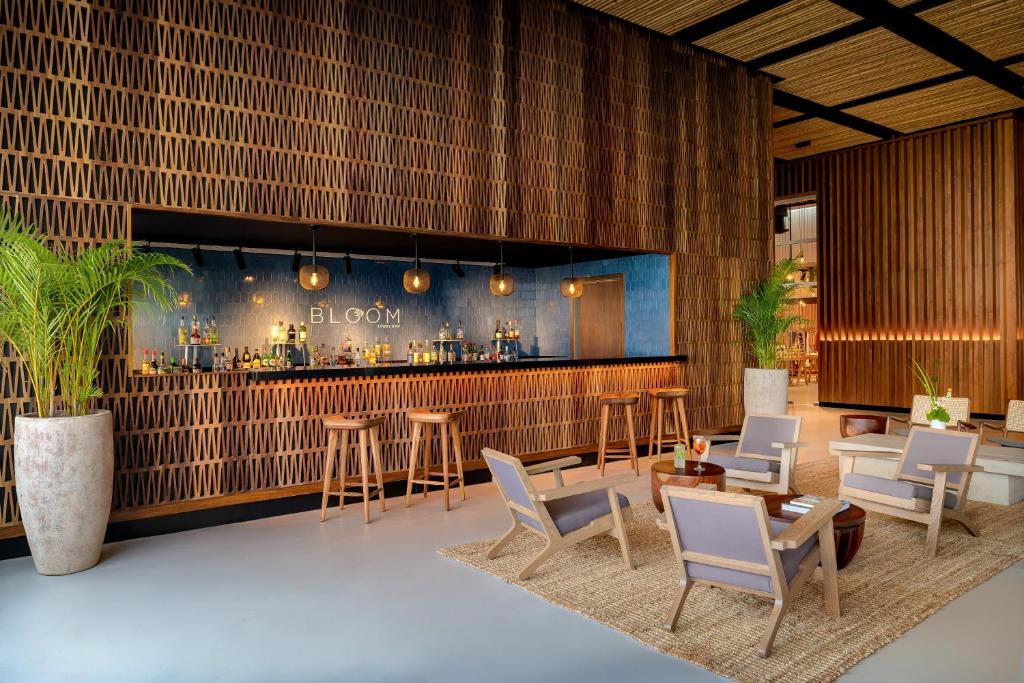 Hyatt Vivid Grand Island Cancun-All Inclusive Adults Only photo