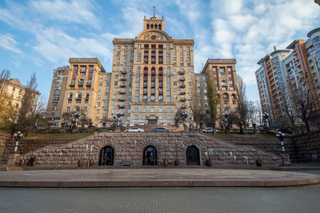 Квартира в центрі з видом на ЦУМ фото 6