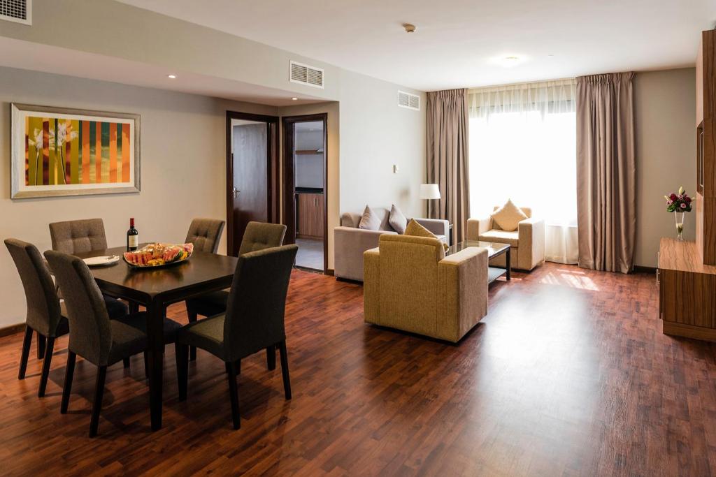 Emirates Plaza Hotel - Resim 10