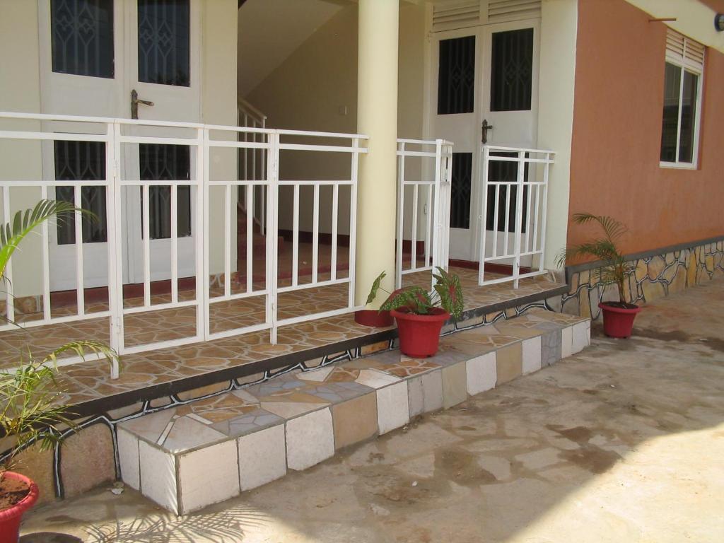 City Holiday Cover Apartments - Nsambya