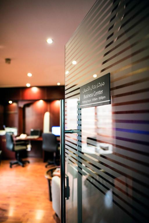 Emirates Plaza Hotel - Resim 17