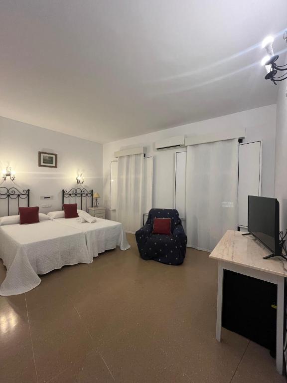 Hostal 2 estrellas -Restaurante Las Tres Encinas EN EL CENTRO DEL PUEBLO - Twin Room