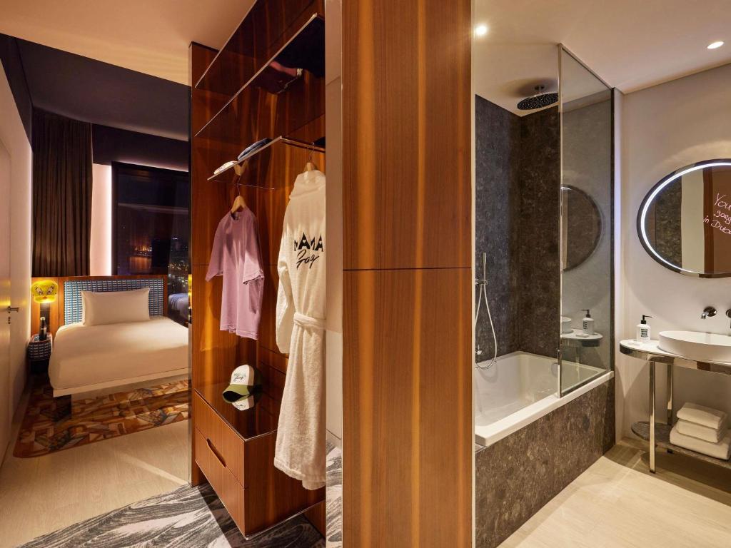 Hotel photo 43
