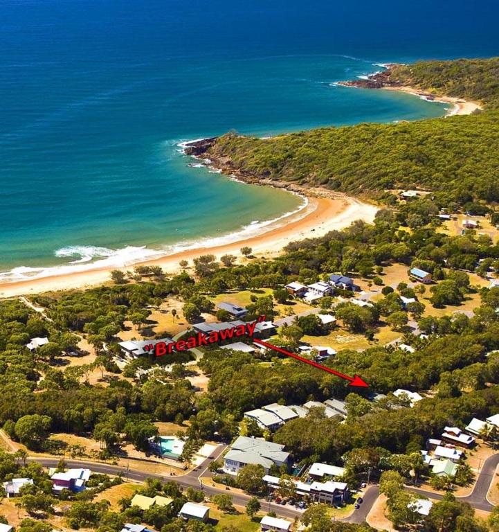 an aerial view of a beach next to the ocean at Breakaway • Central Studio for 4 • Beach • Pool in Agnes Water