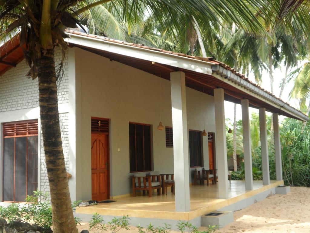 Mangrove Beach Chalets - 7