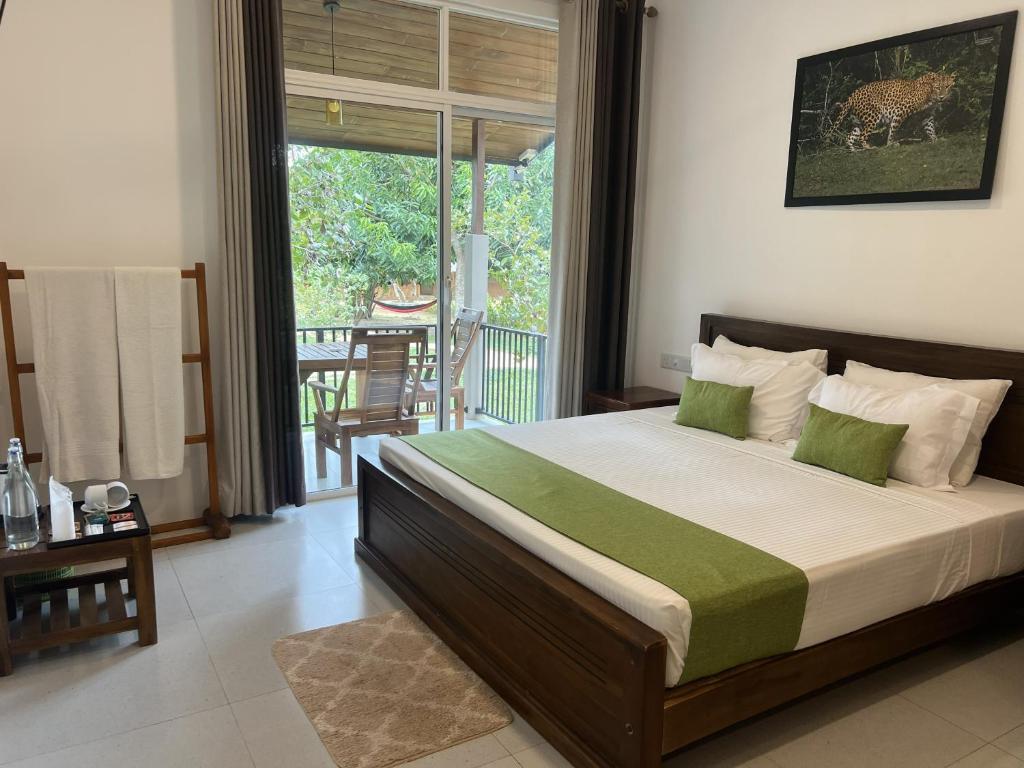 Saffron Lake Yala - 19