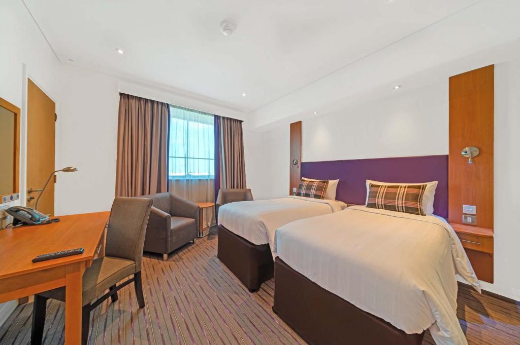 فضای داخلی Premier Inn Abu Dhabi Airport Business Park در ابوظبی - تصویر ۳