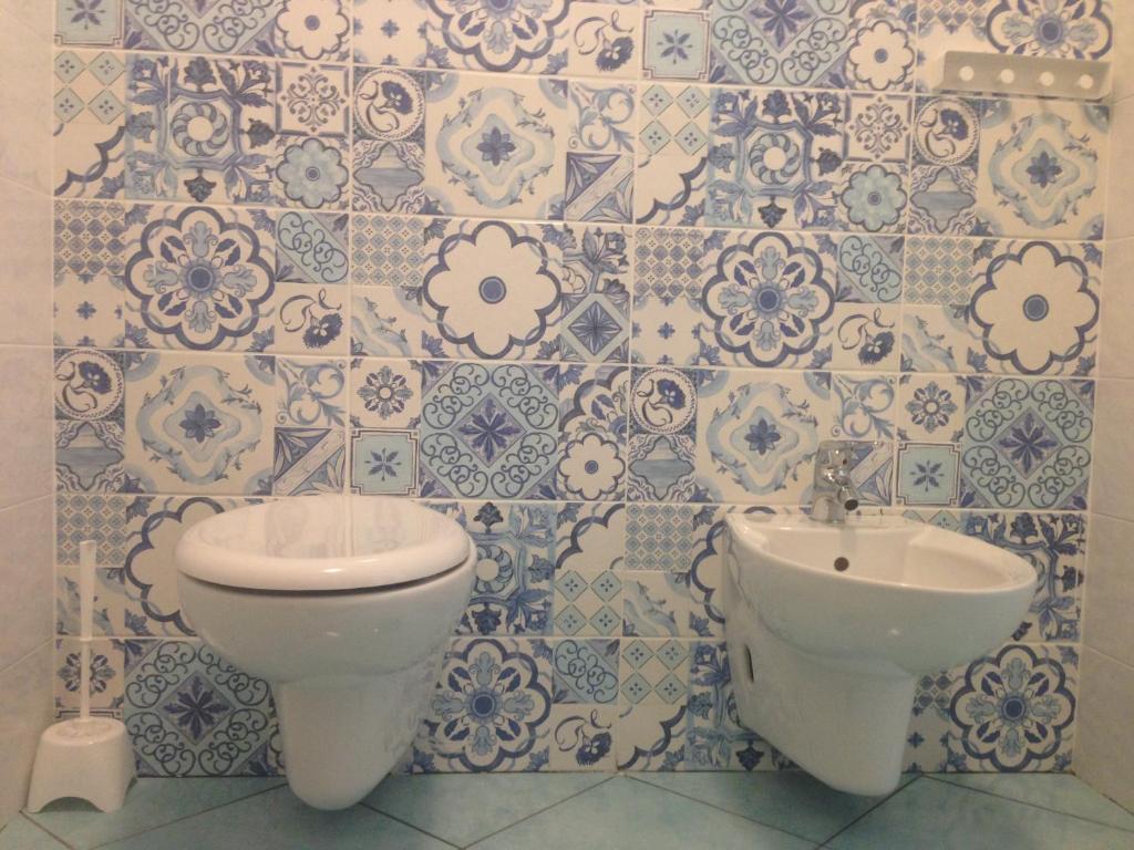 Kúpeľňa v ubytovaní B&B La Grotta Marina