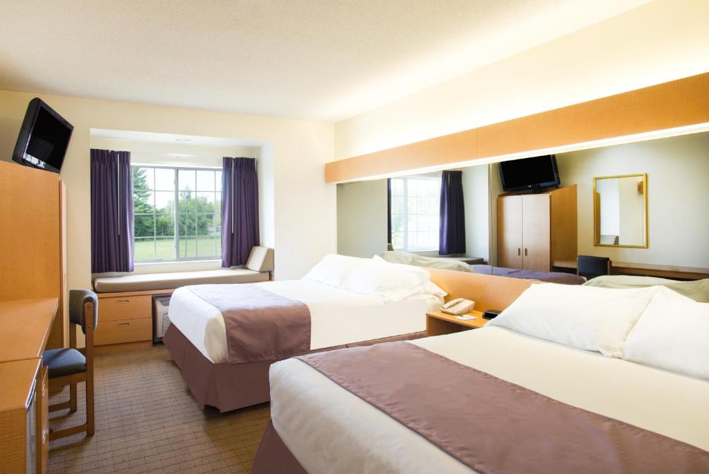 Microtel Inn & Suites by Wyndham Plattsburgh photo