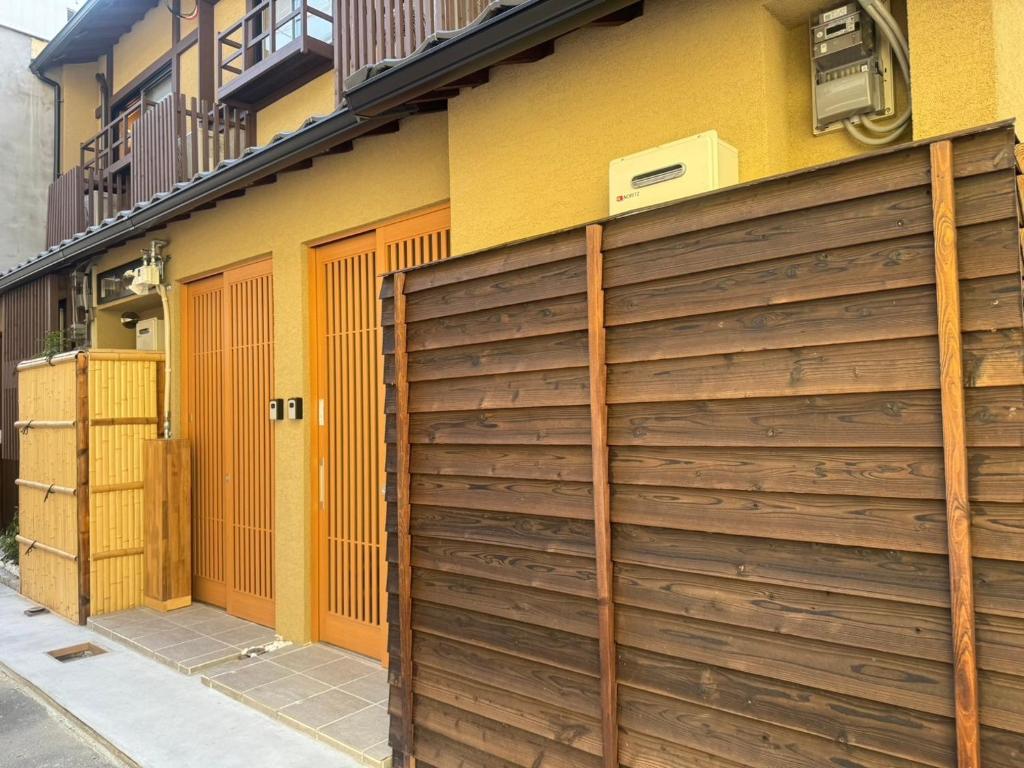 Shinimamiya Shini 尋語