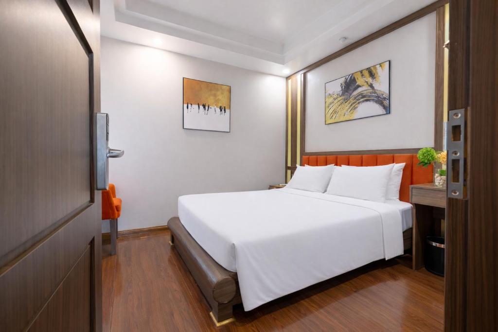 Sky Charm Hanoi Hotel and Spa - 3