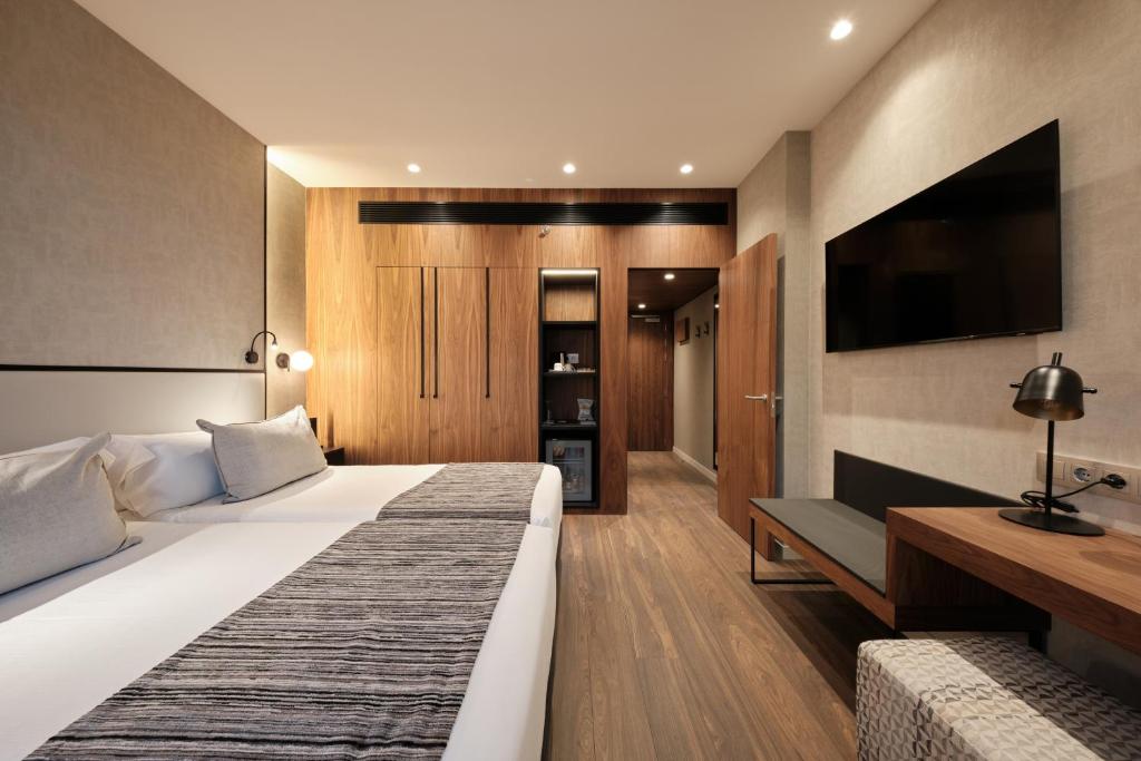 Catalonia Barcelona Plaza - 3