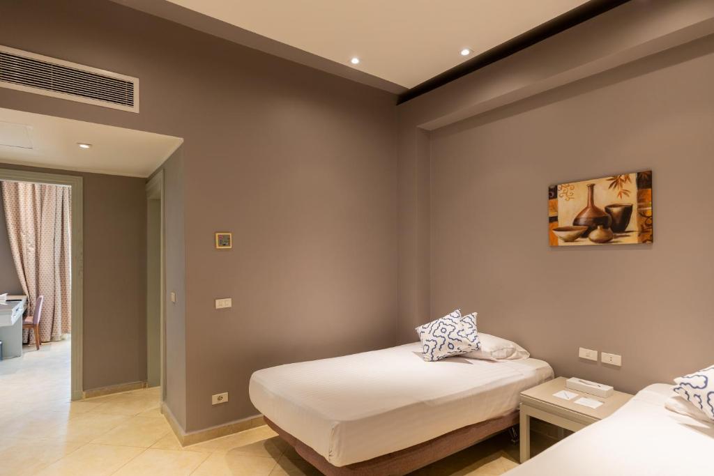 Sunrise Crystal Bay Resort -Grand Select - 3