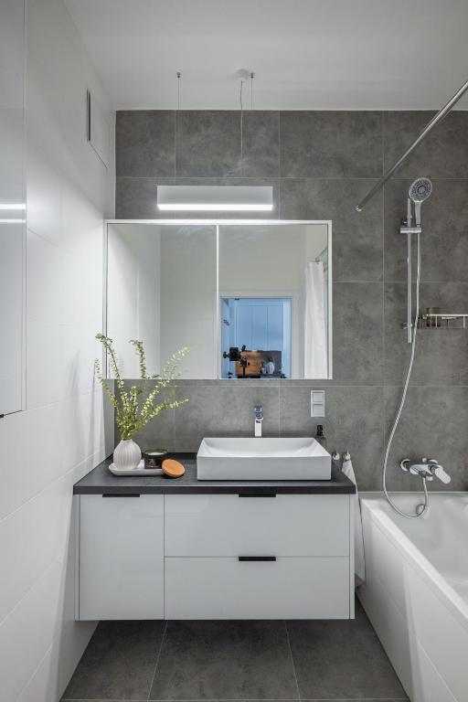 Apartamenty Lew Invest obok Rynku Głównego, Parking w cenie - 15