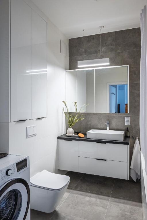 Apartamenty Lew Invest obok Rynku Głównego, Parking w cenie - 16