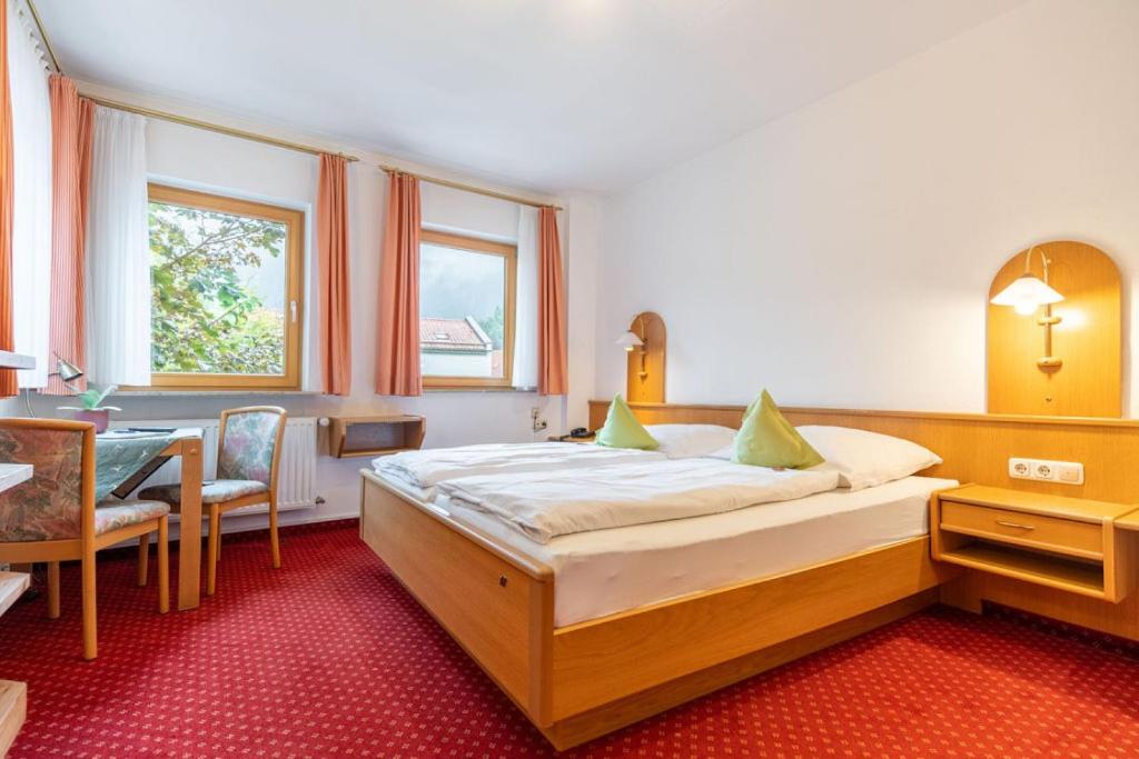 Hotel Restaurant Frühlingsgarten - 5