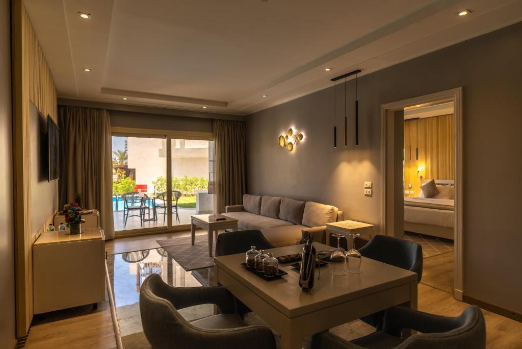 Sunrise Crystal Bay Resort -Grand Select - 11