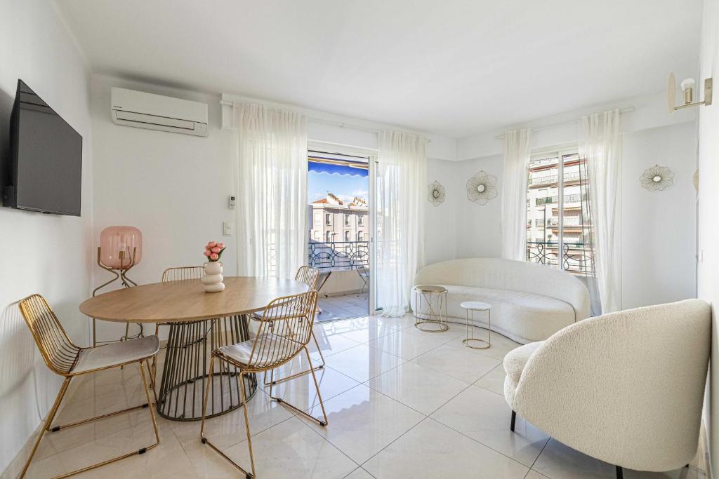 Splendid apartment a-c 2BR-4P - Sea View
