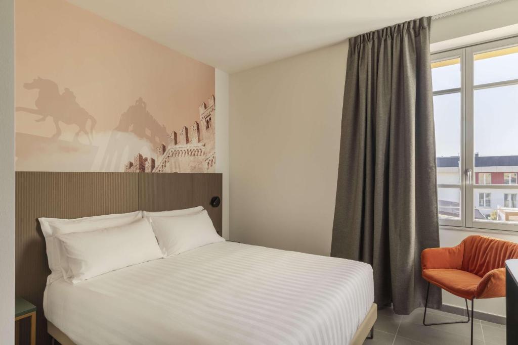 B&B HOTEL Piacenza