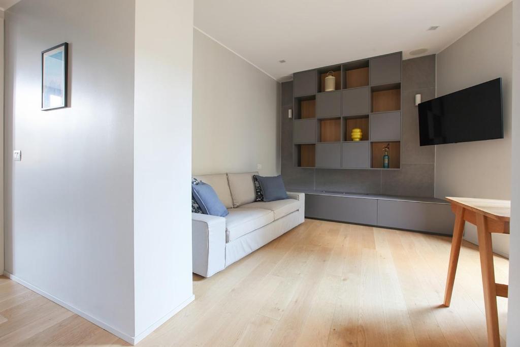 Hacca Collection-Luxe 1BR with terrace in Pta Venezia