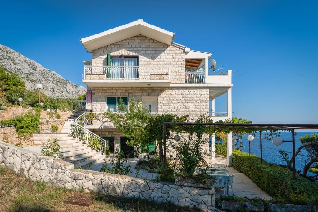Příroda nedaleko apartmánu