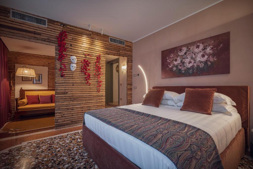 Cinqueteste Luxury Home - 13