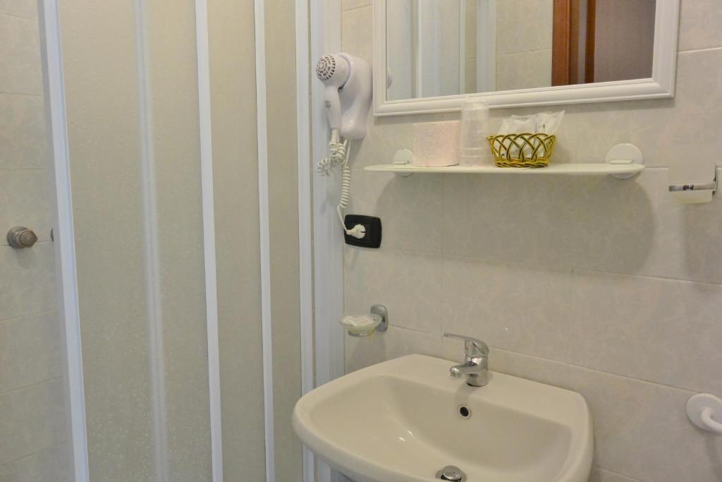 Koupelna v ubytování Hotel Trentina