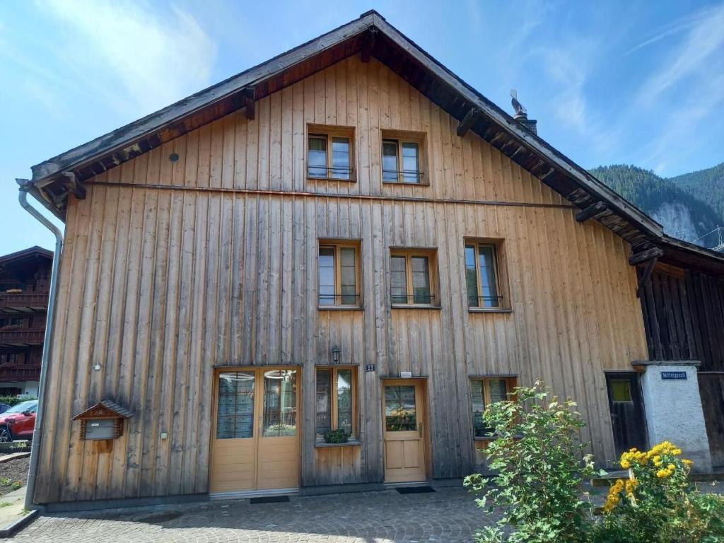 Apartment Familienchalet in Saanen – Gstaad by Interhome