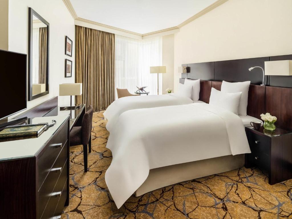 جناح مزدوجة WITH BED
