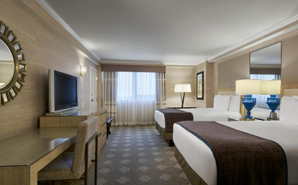 Caesars Atlantic City Hotel & Casino - 
