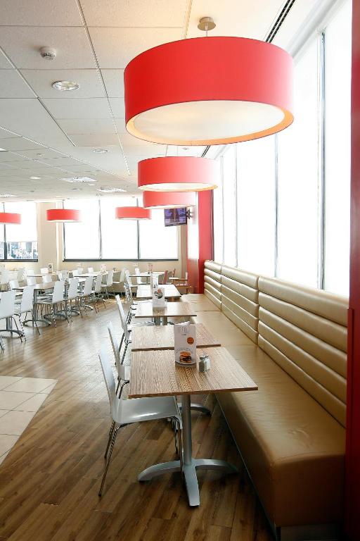 Travelodge Valencia Aeropuerto, Manises – Bijgewerkte prijzen ...