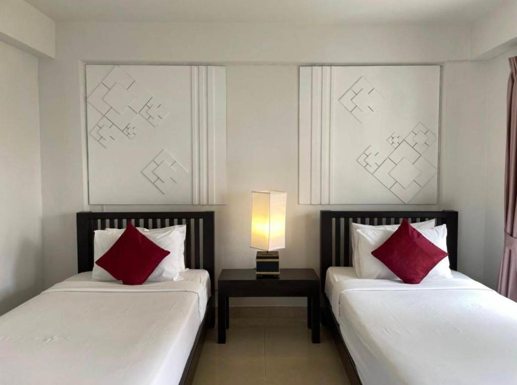 Yindee Stylish Guesthouse - 11