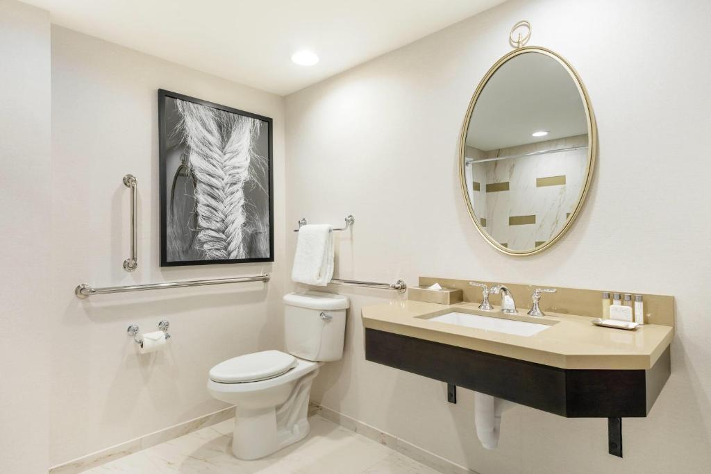 Galt House Hotel, A Trademark Collection Hotel - 