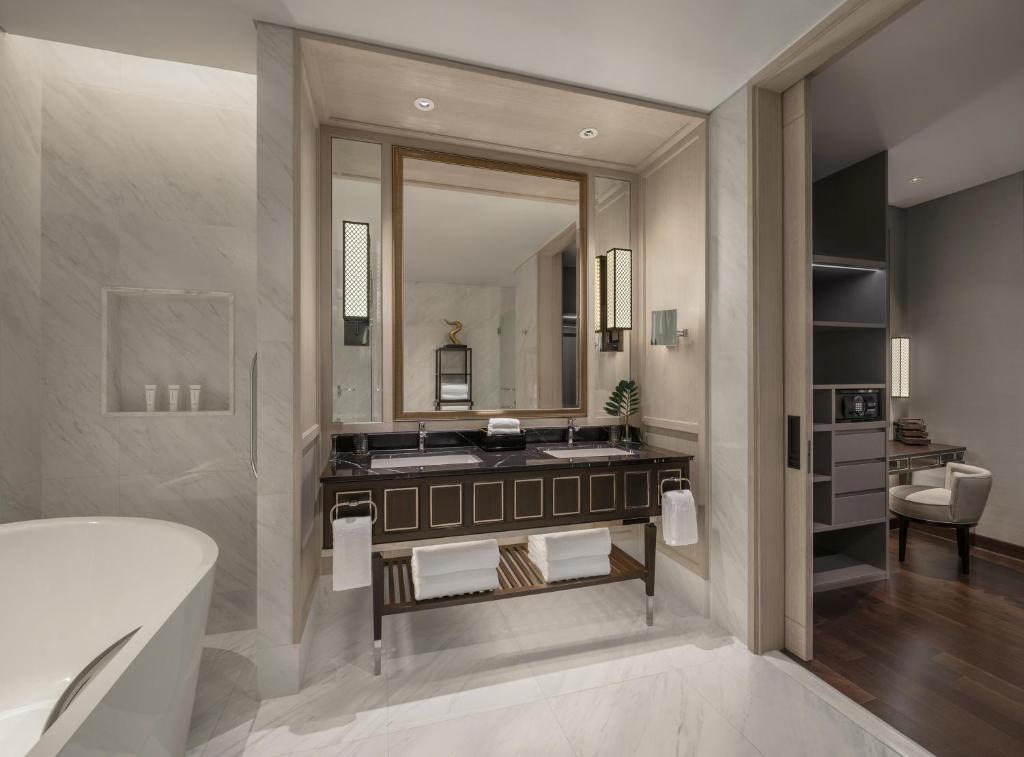 Sindhorn Kempinski Hotel Bangkok - 9