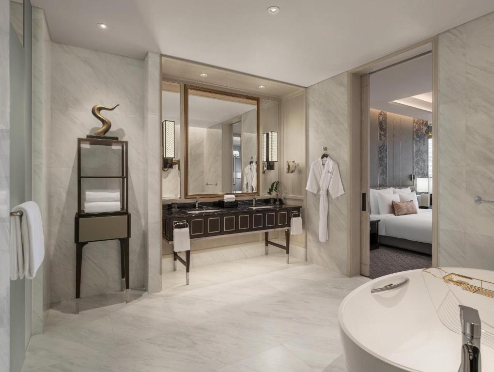 Sindhorn Kempinski Hotel Bangkok - 18